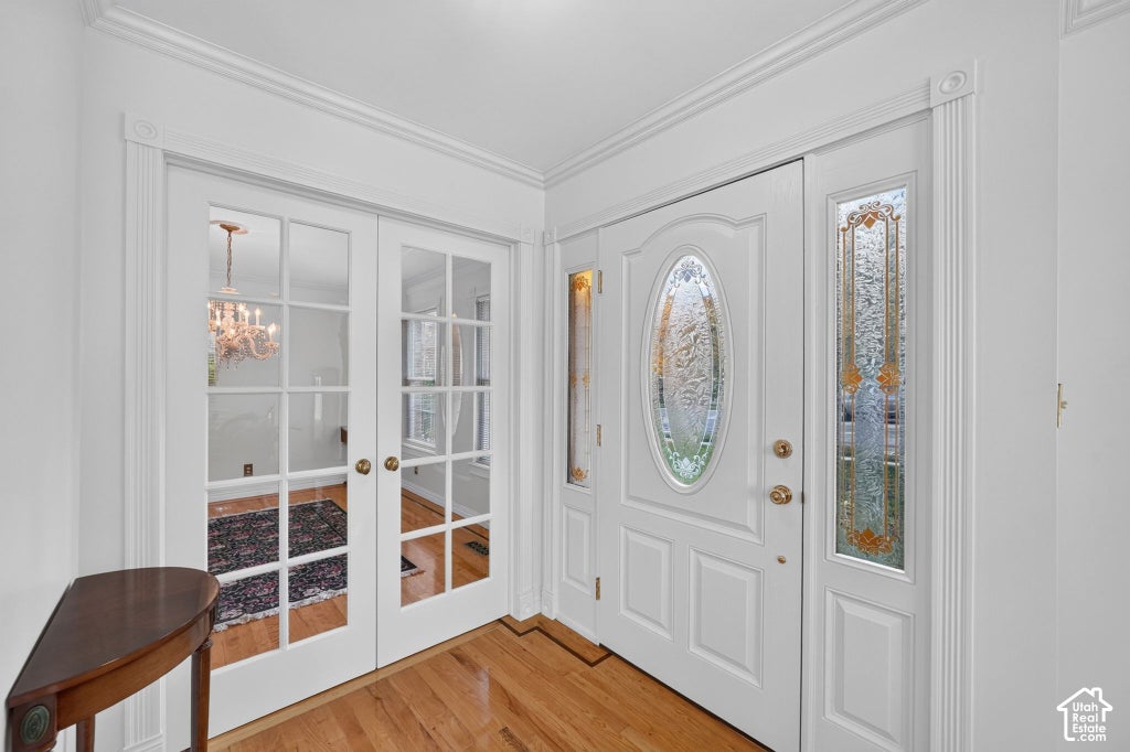Photo of 9776 S GRANITE HILLS DR, Sandy, UT 84092 (MLS # 2193107)