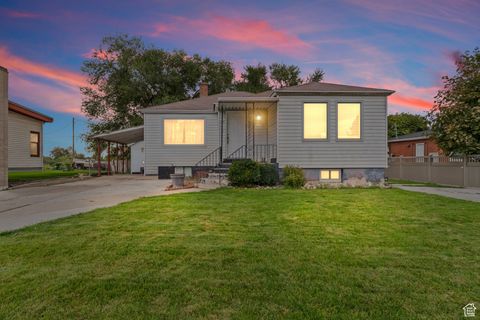 Tiny photo for 534 S MAIN ST, Payson, UT 84651 (MLS # 2116415)