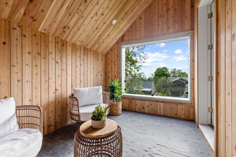 Tiny photo for 520 N H ST E, Salt Lake City, UT 84103 (MLS # 2126643)