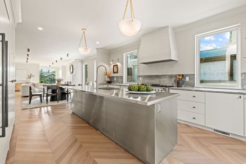 Tiny photo for 520 N H ST E, Salt Lake City, UT 84103 (MLS # 2126643)