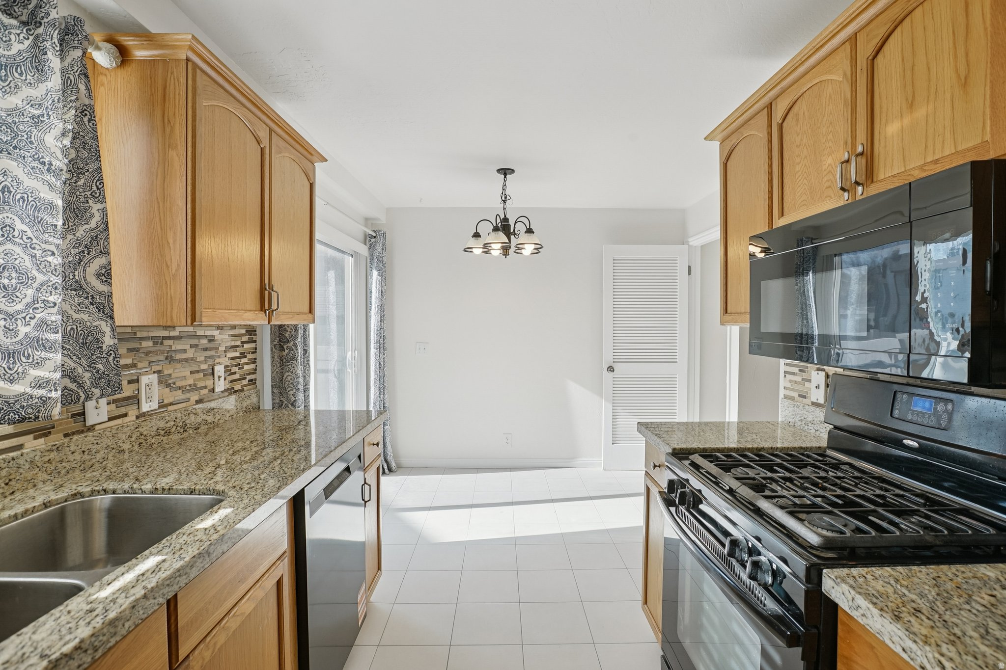 GLENDON STREET - Residential