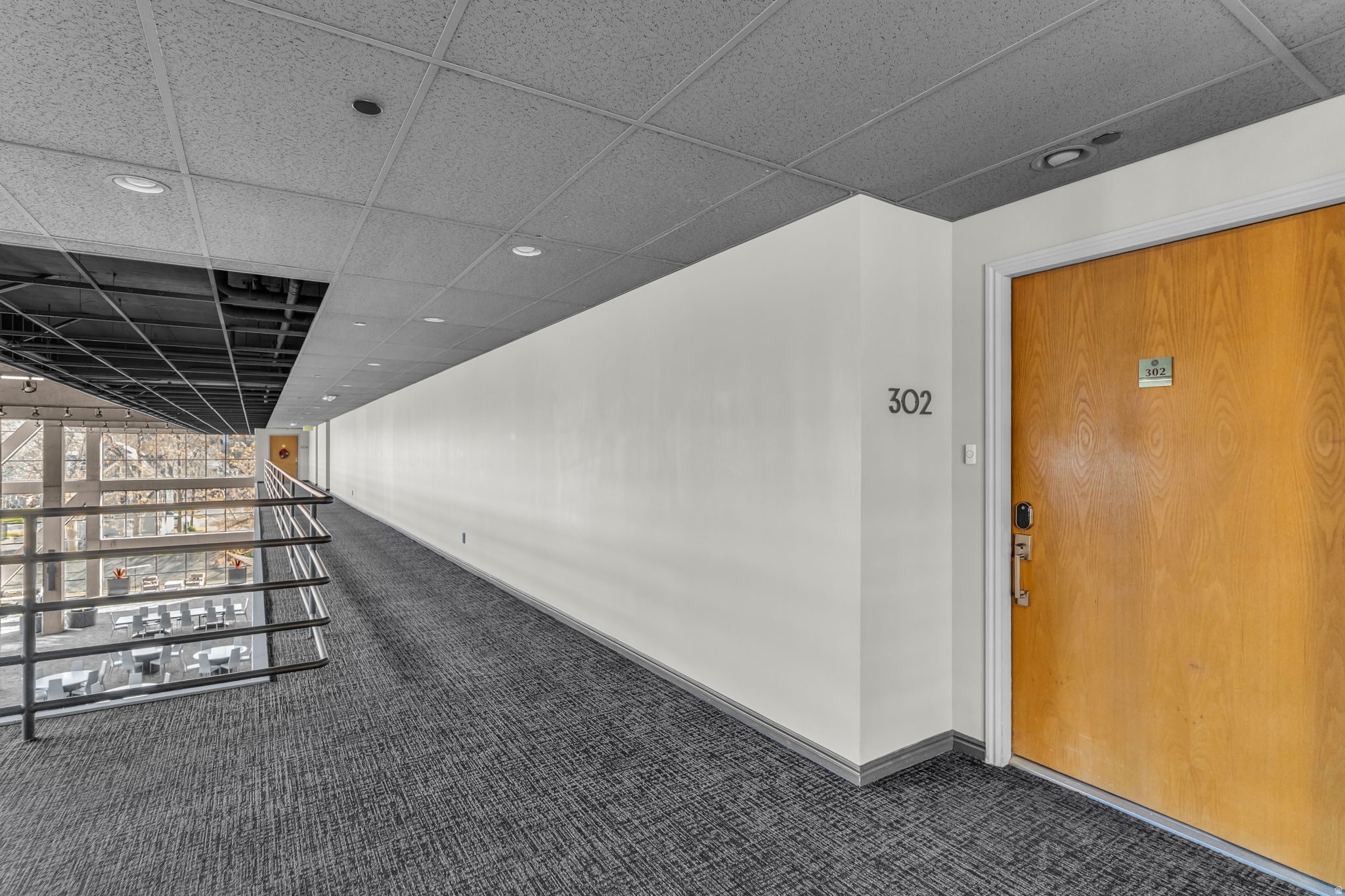 GOVERNORS PLAZA - Residential