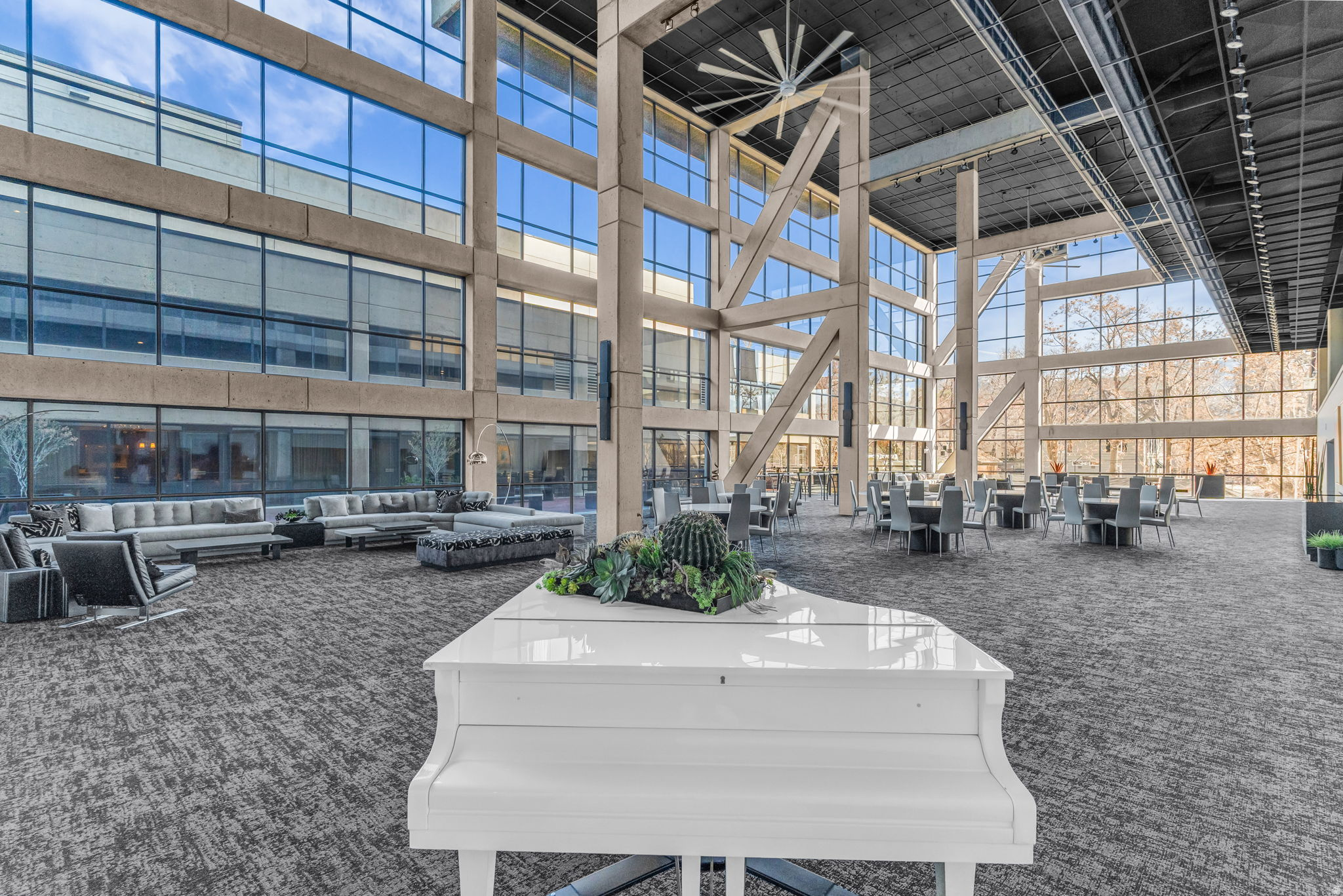 GOVERNORS PLAZA - Residential