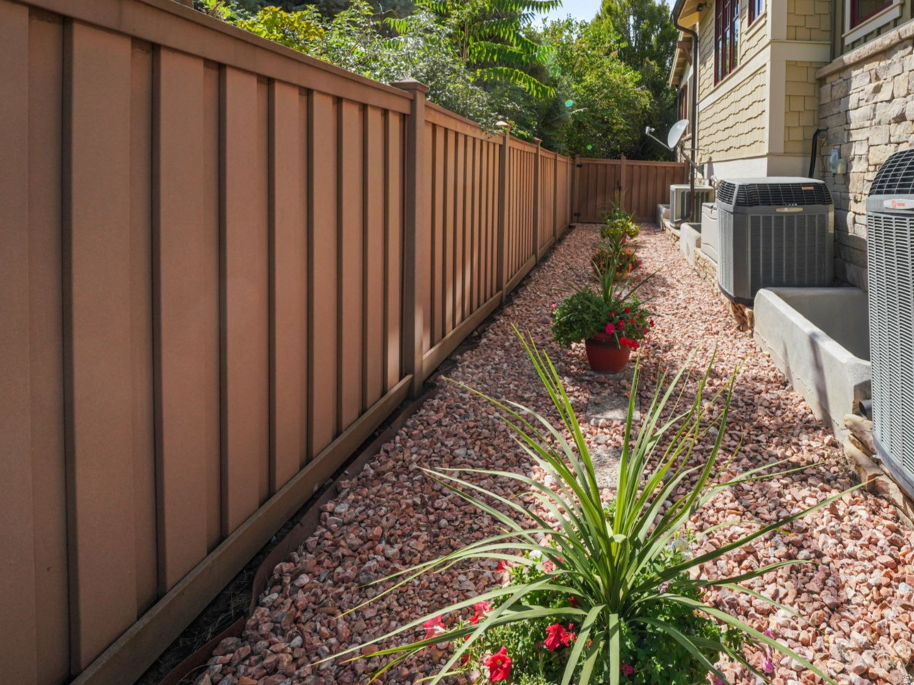 BUNGALOWS OF SUGAR HOUSE PUD - Residential
