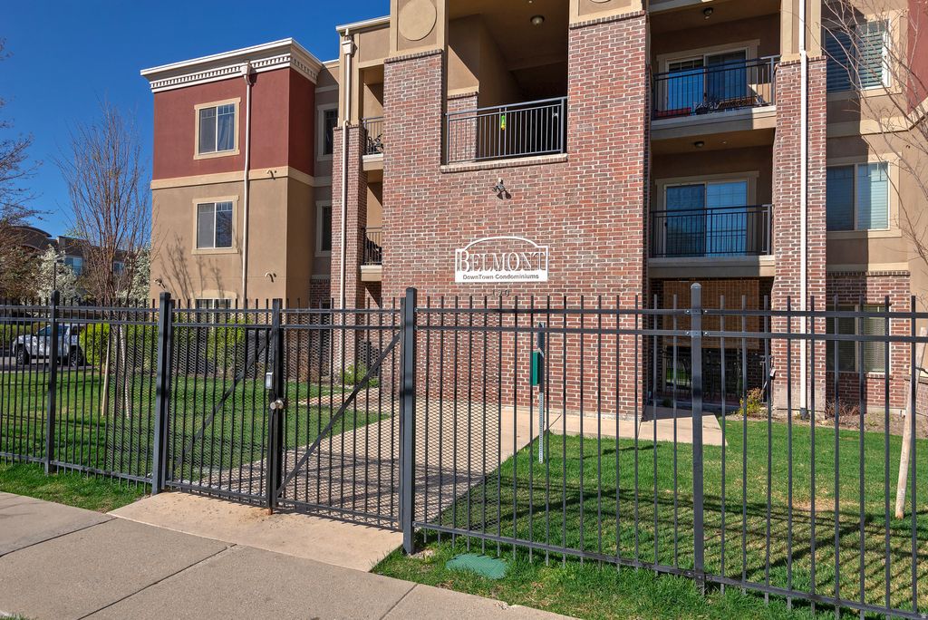 Photo of 190 E BELMONT AVE #6, Salt Lake City, UT 84111 (MLS # 2146375)