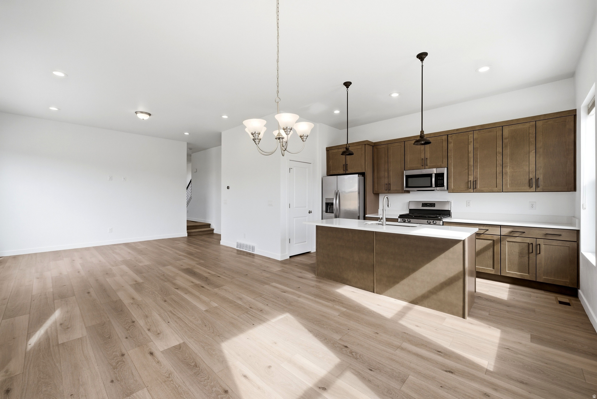 OQUIRRH WEST - Residential