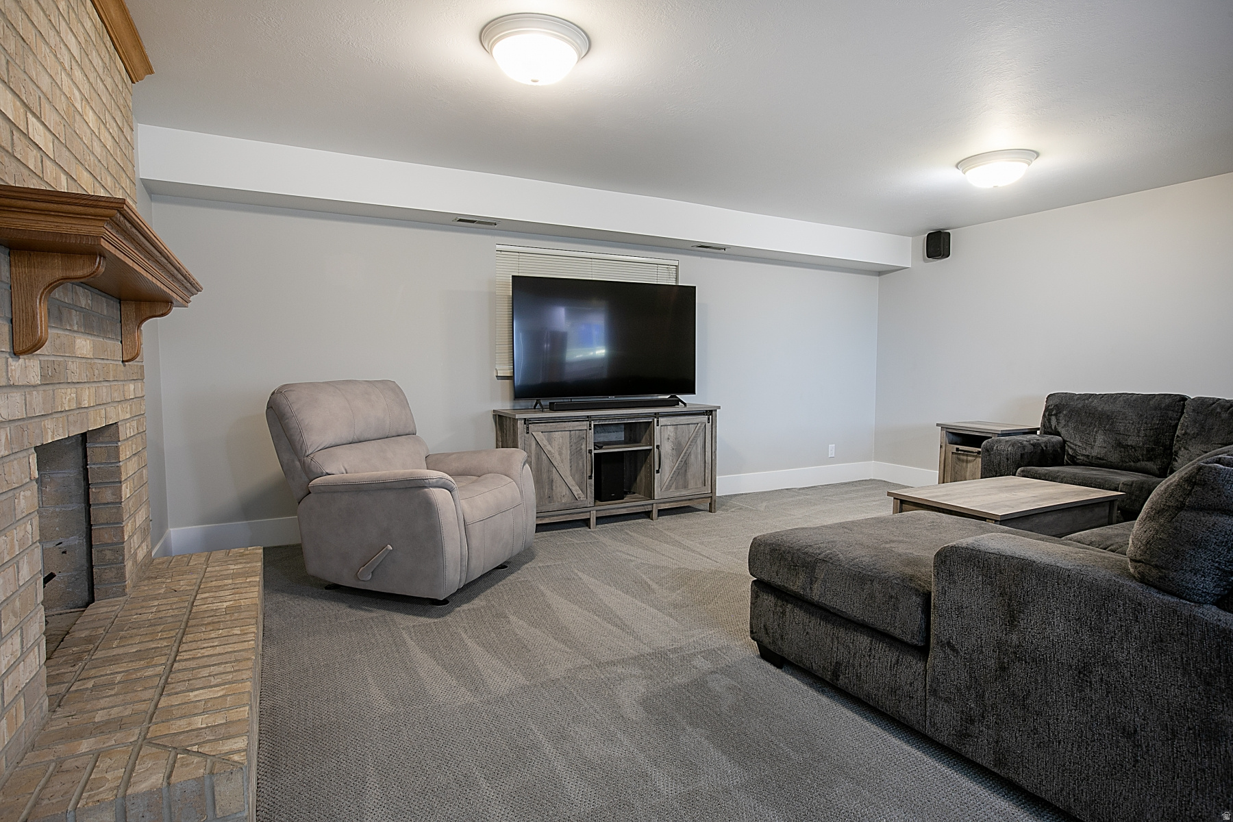 ELLISON PLACE - Residential