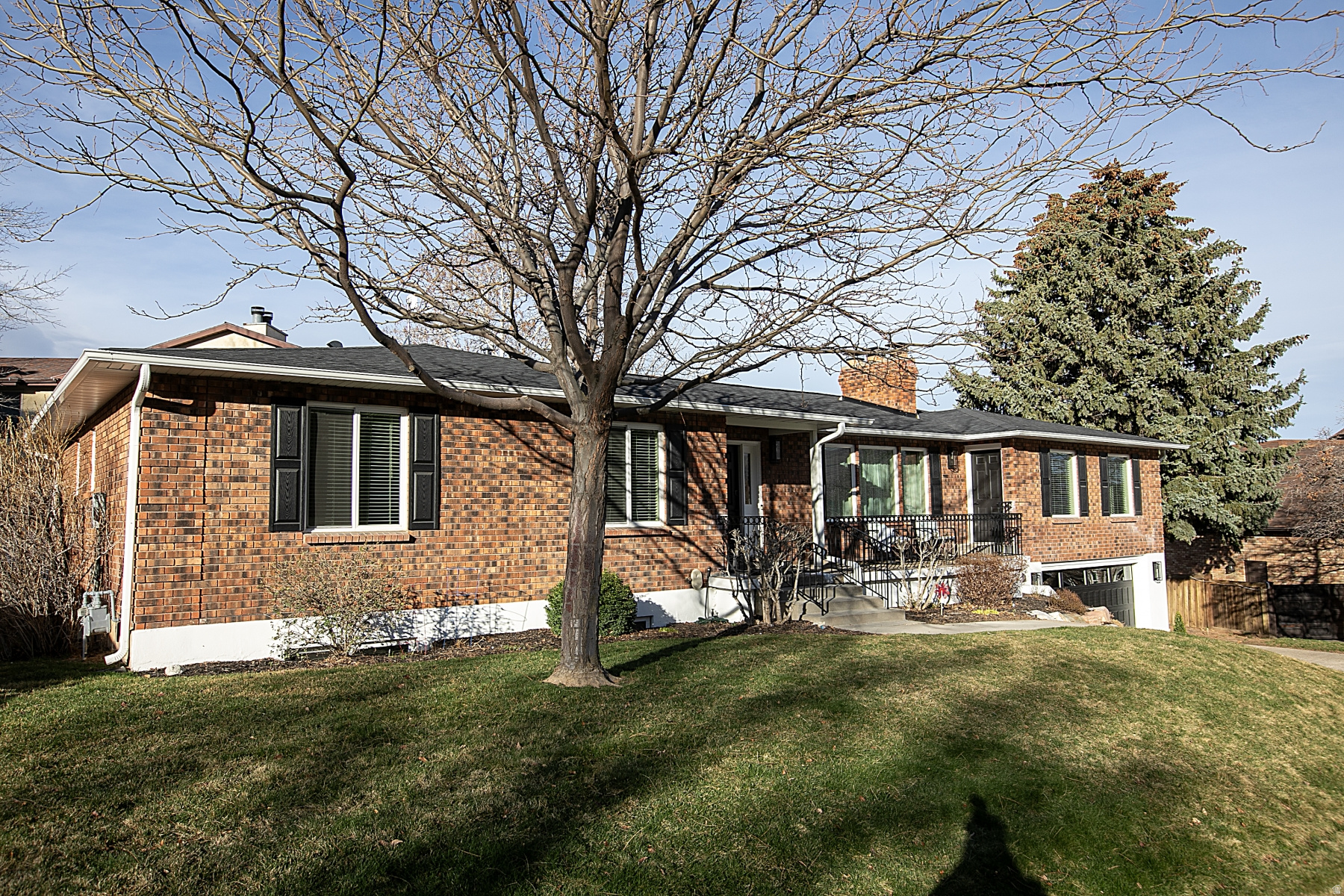 ELLISON PLACE - Residential