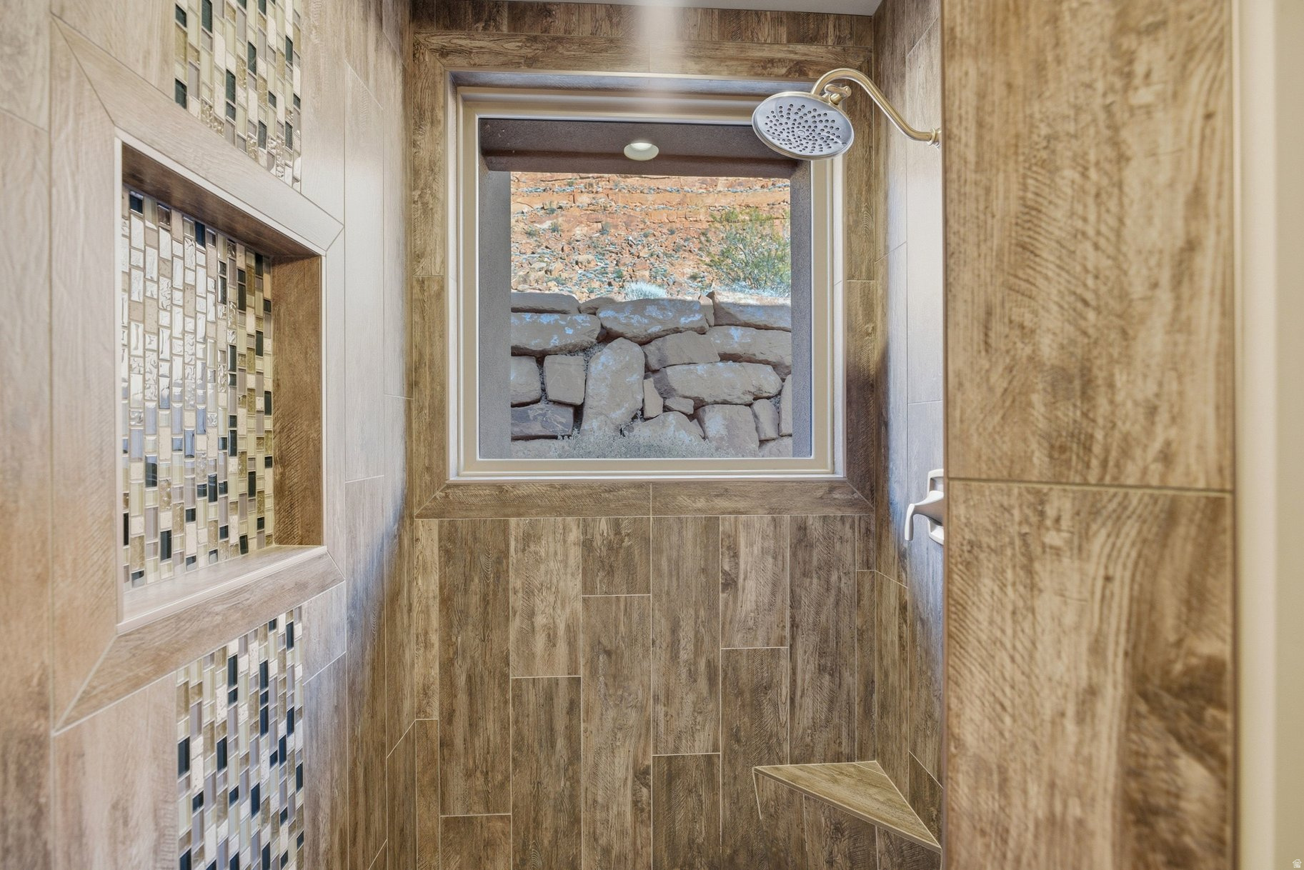 CLIFFS OF SNOW CANYON - Residential