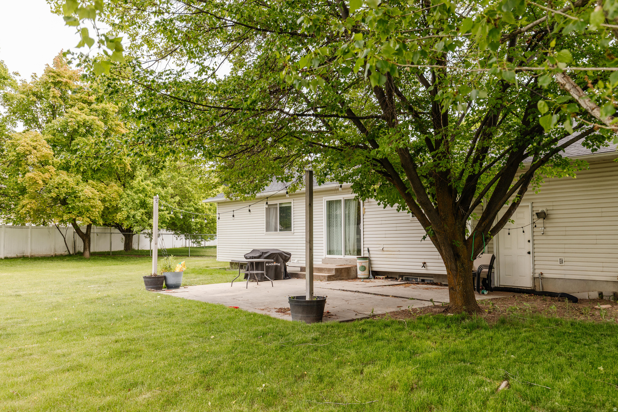 COUNTRY GARDEN ESTAT - Residential
