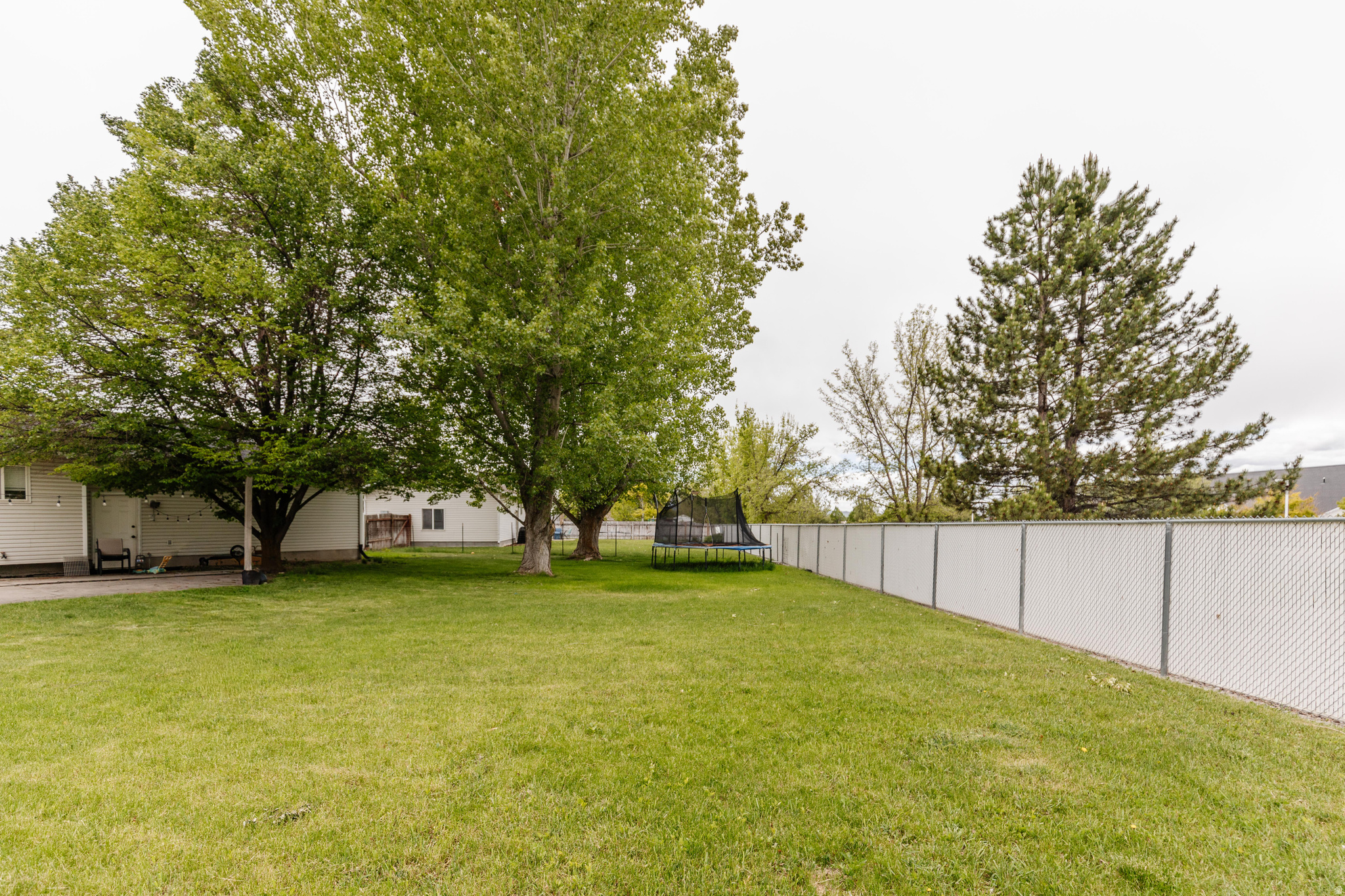 COUNTRY GARDEN ESTAT - Residential