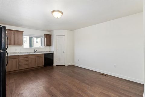 Tiny photo for 639 N 160 E, Vineyard, UT 84059 (MLS # 2128329)