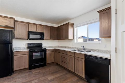 Tiny photo for 639 N 160 E, Vineyard, UT 84059 (MLS # 2128329)