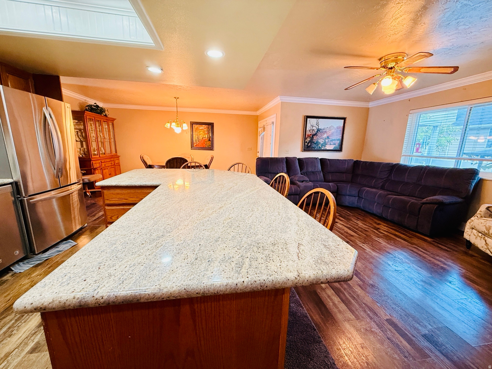 MILESTONE CONDO - Residential Income