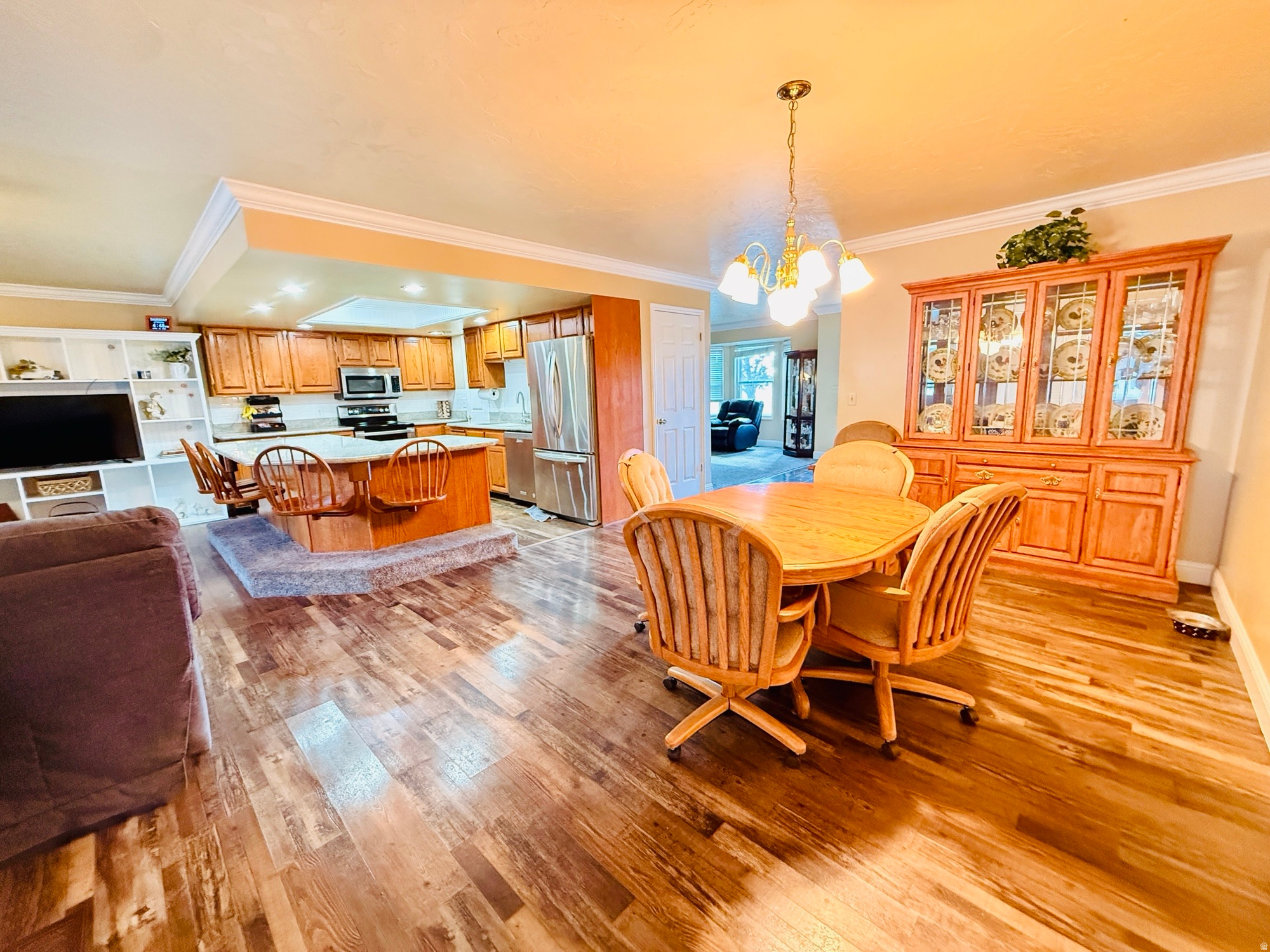 MILESTONE CONDO - Residential Income