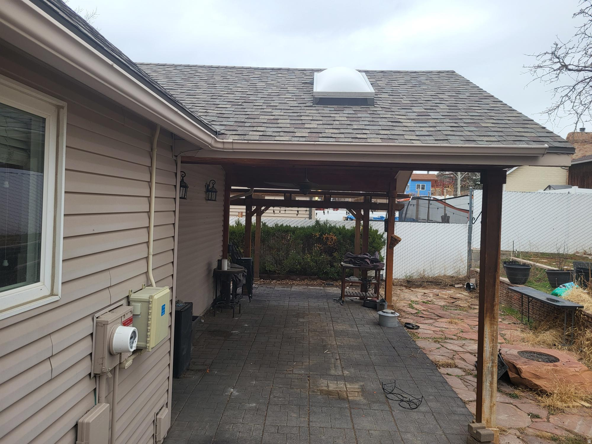 WINDWOOD ESTATES - Residential