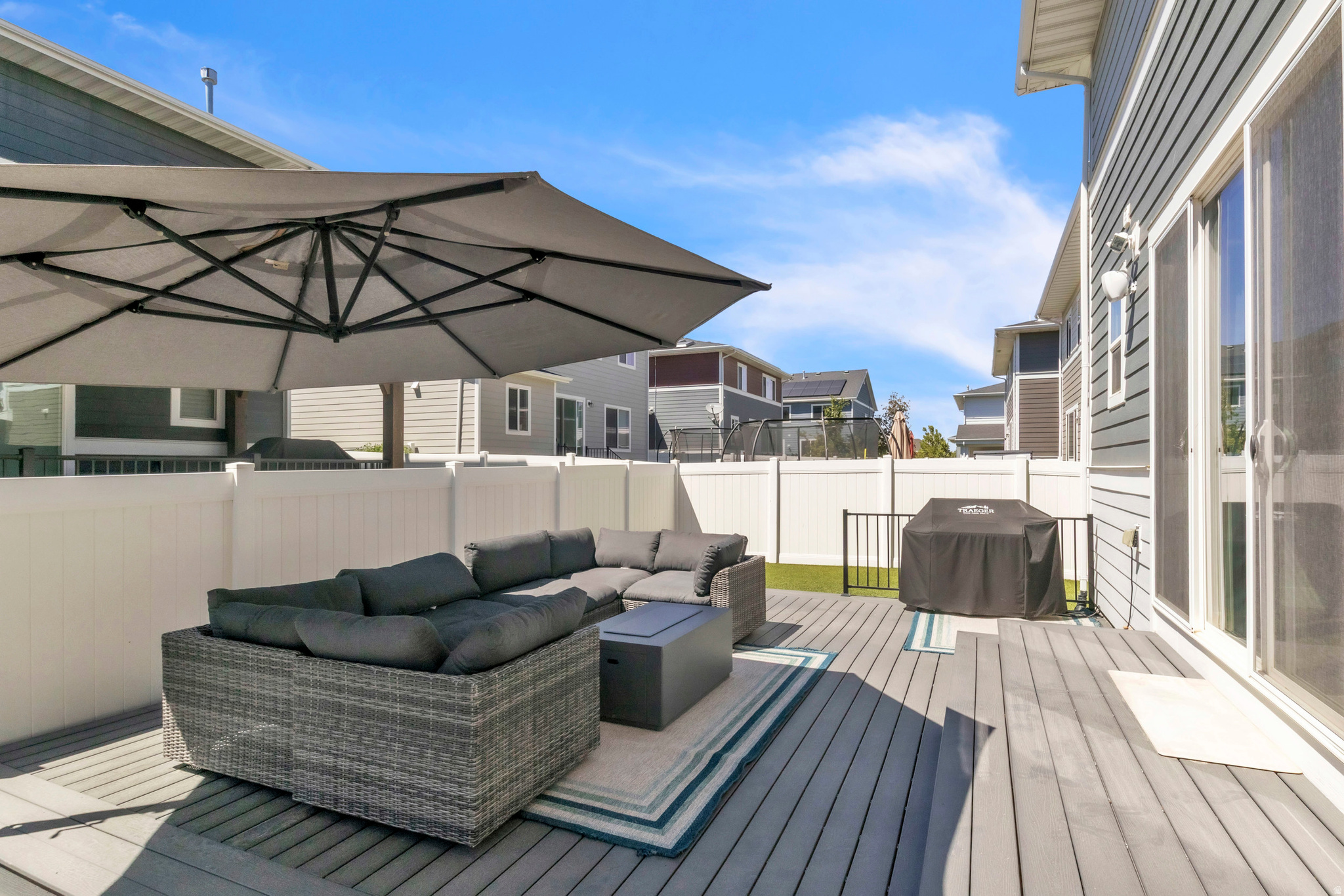 VILLAGE - Residential