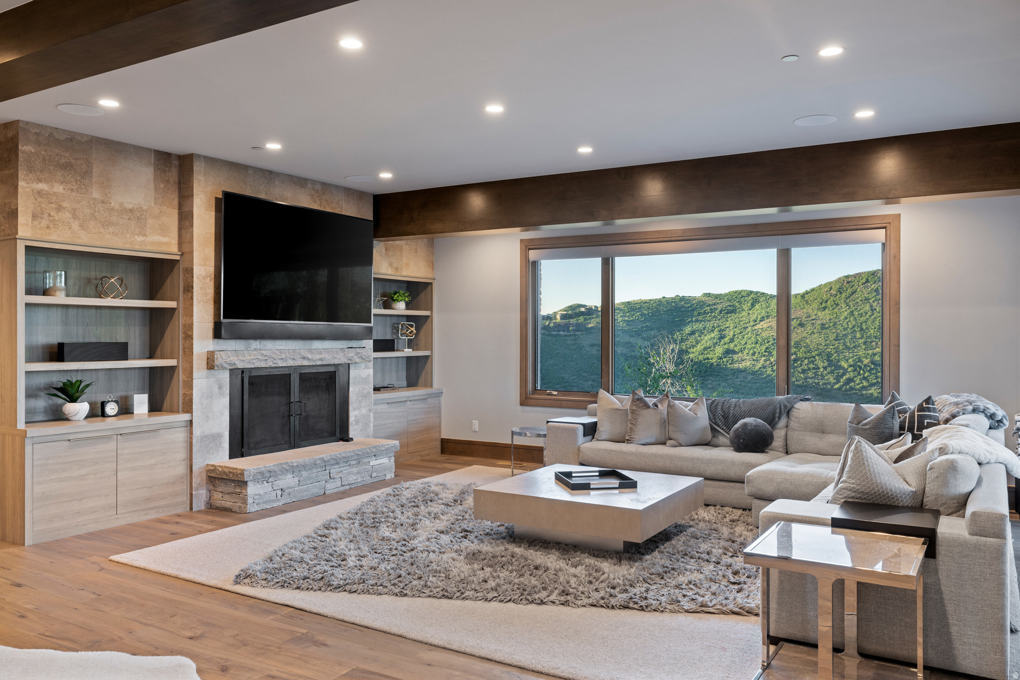 DEER CREST ESTATES - Residential