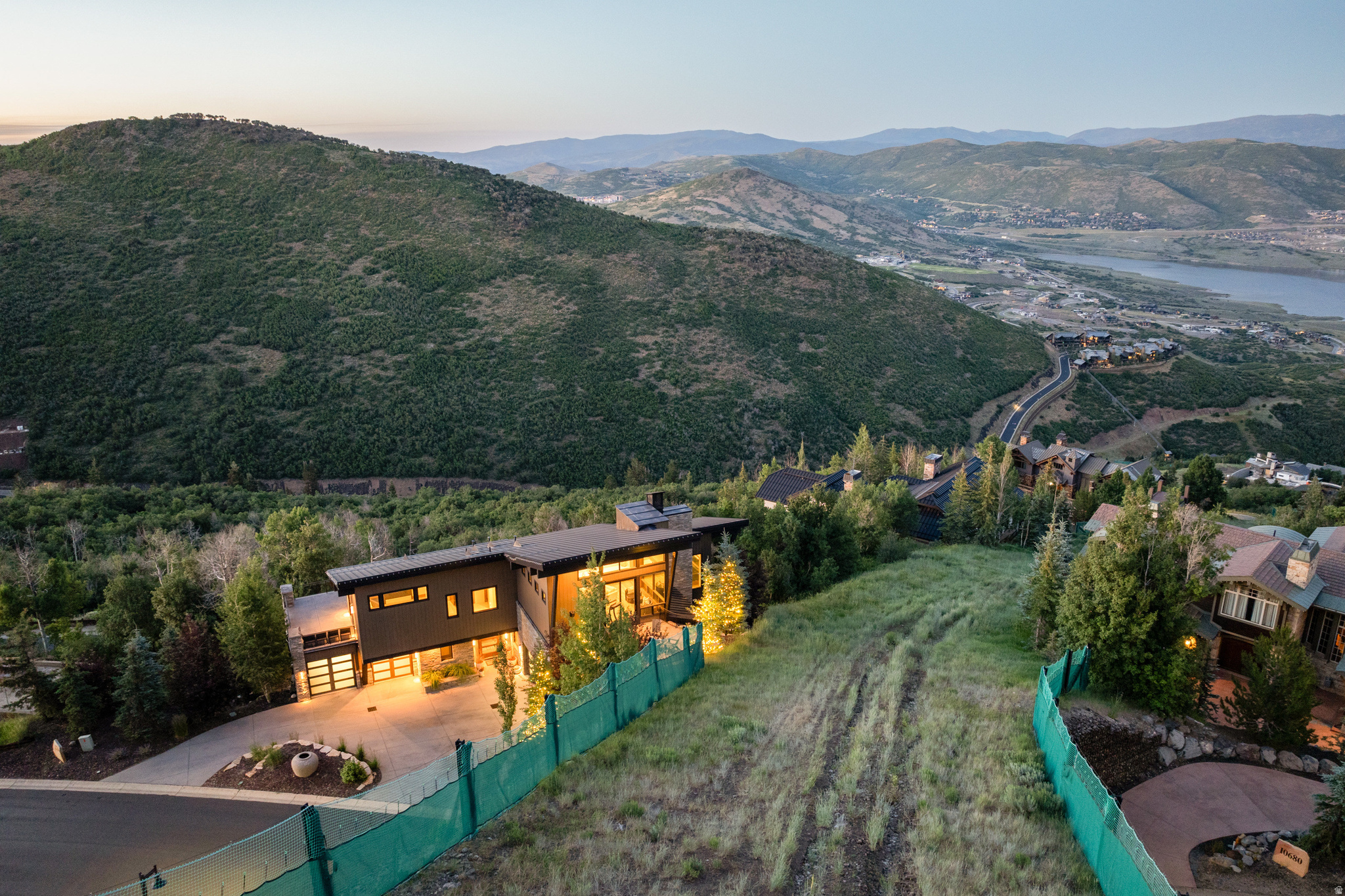 DEER CREST ESTATES - Residential