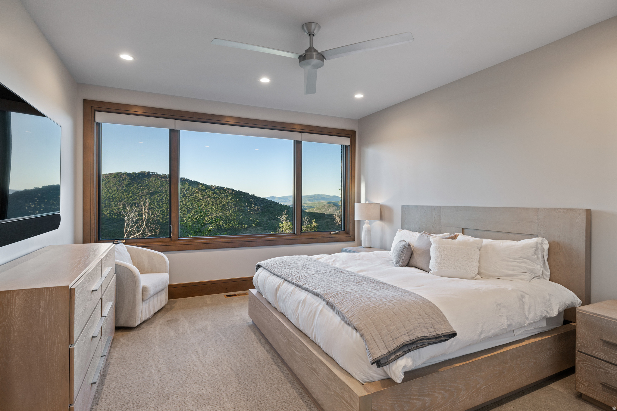 DEER CREST ESTATES - Residential