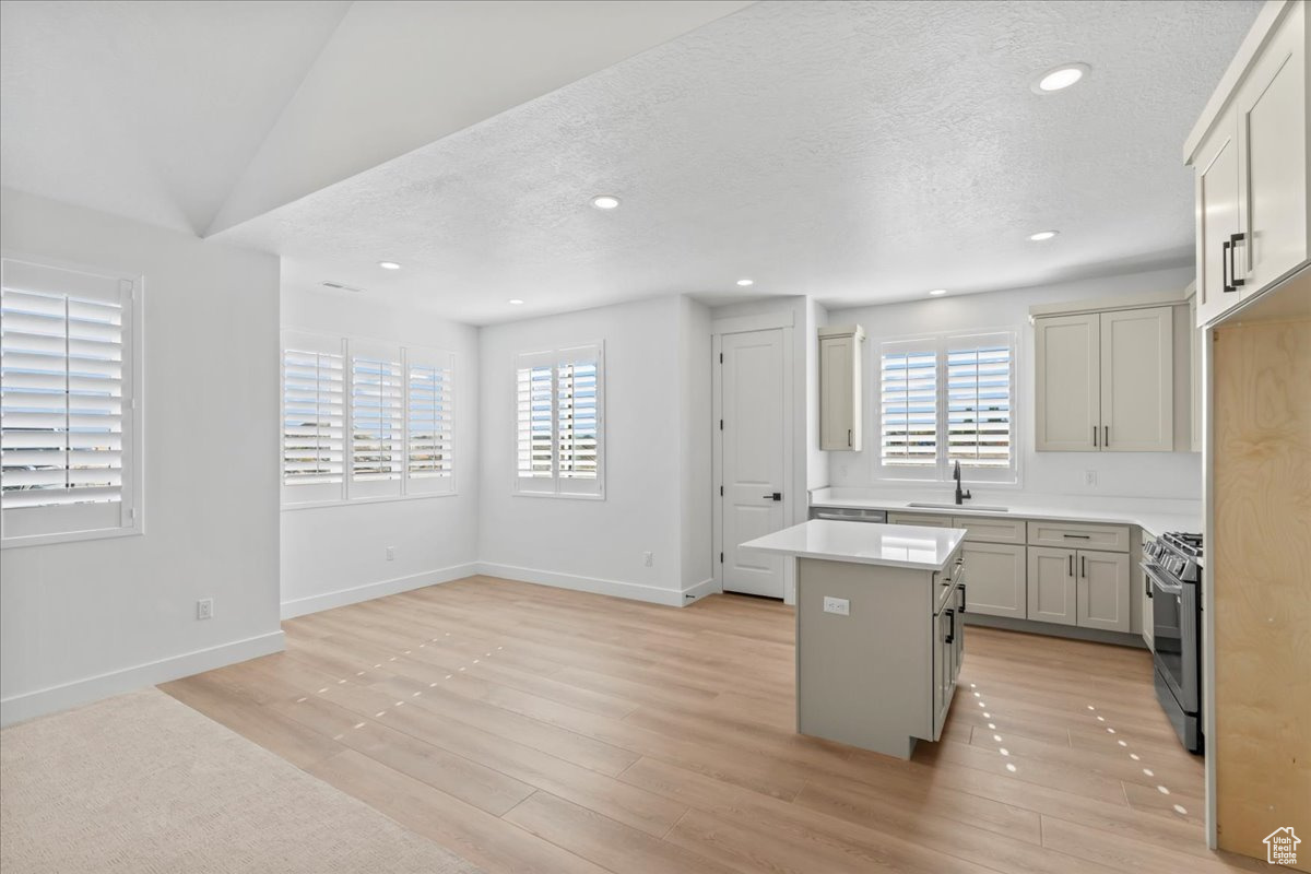 HEATHER ON PARKWAY - Residential