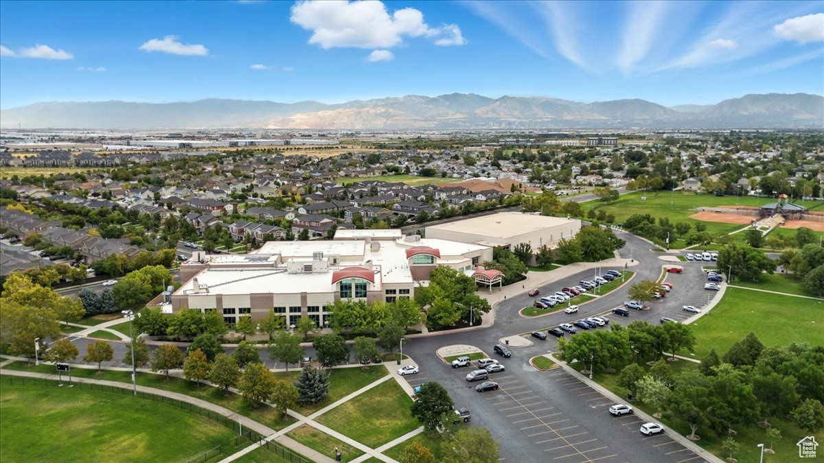HEATHER ON PARKWAY - Residential