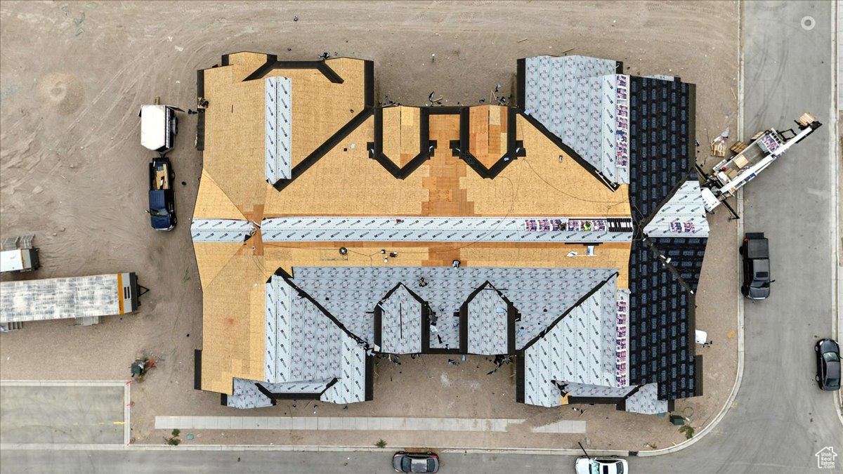 HEATHER ON PARKWAY - Residential