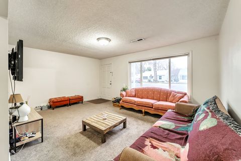Tiny photo for 864 E 200 N, Provo, UT 84606 (MLS # 2128325)
