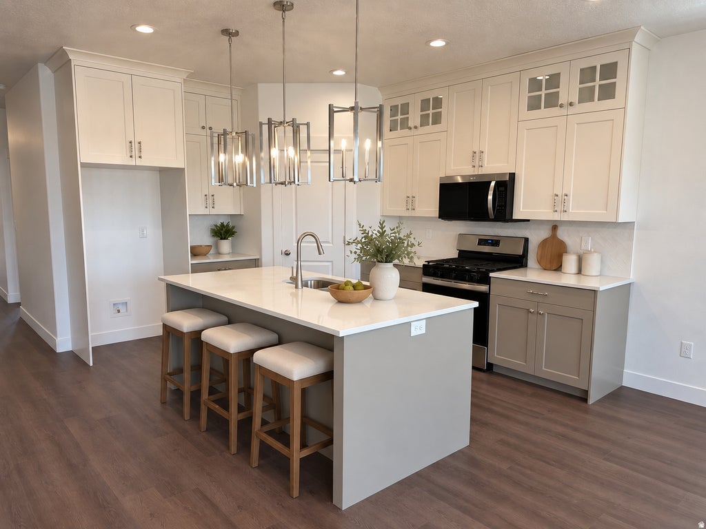 Photo of 143 N 1275 W #113, Layton, UT 84041 (MLS # 2186623)
