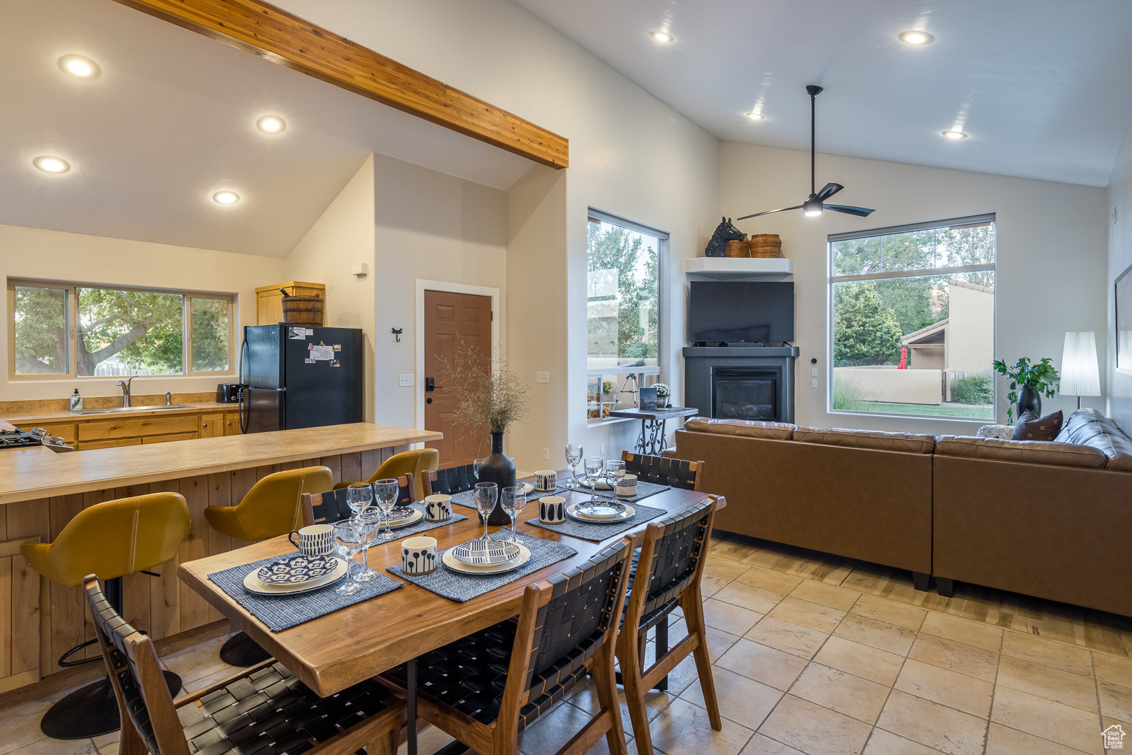 RIM VILLAGE - Residential