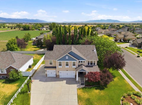 Tiny photo for 2303 W 900 N, Layton, UT 84041 (MLS # 2169935)