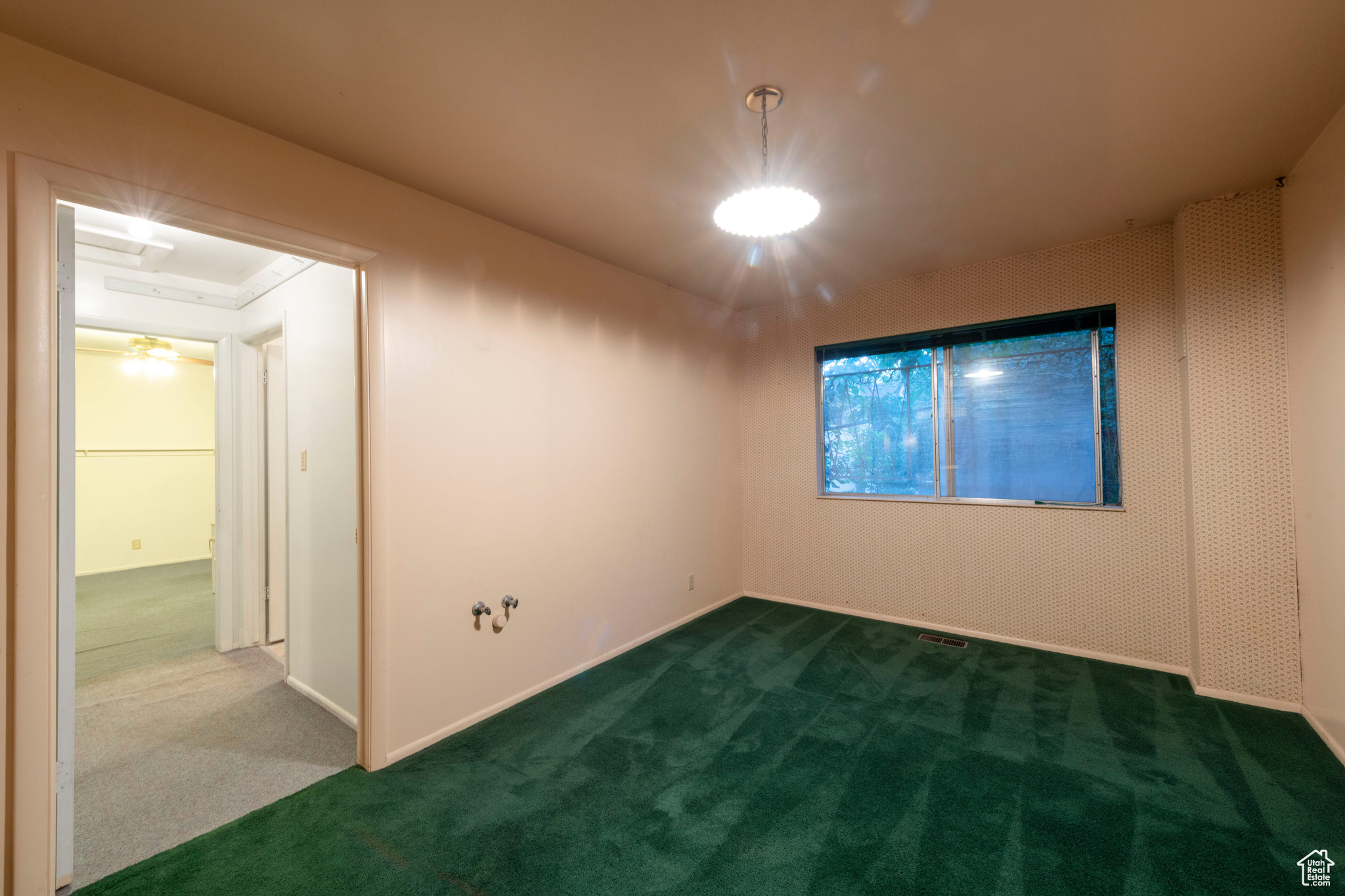 DOUGLAS PARK - Residential