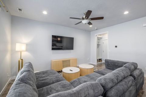 Tiny photo for 11463 S STREAM PARK DR, South Jordan, UT 84009 (MLS # 2146325)