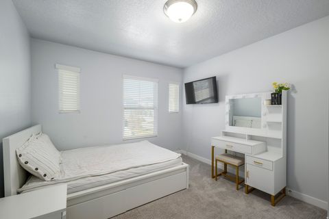 Tiny photo for 11463 S STREAM PARK DR, South Jordan, UT 84009 (MLS # 2146325)
