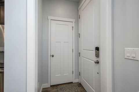 Tiny photo for 11463 S STREAM PARK DR, South Jordan, UT 84009 (MLS # 2146325)