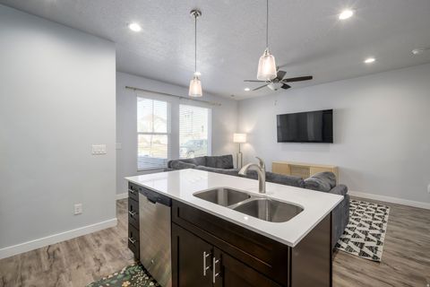 Tiny photo for 11463 S STREAM PARK DR, South Jordan, UT 84009 (MLS # 2146325)