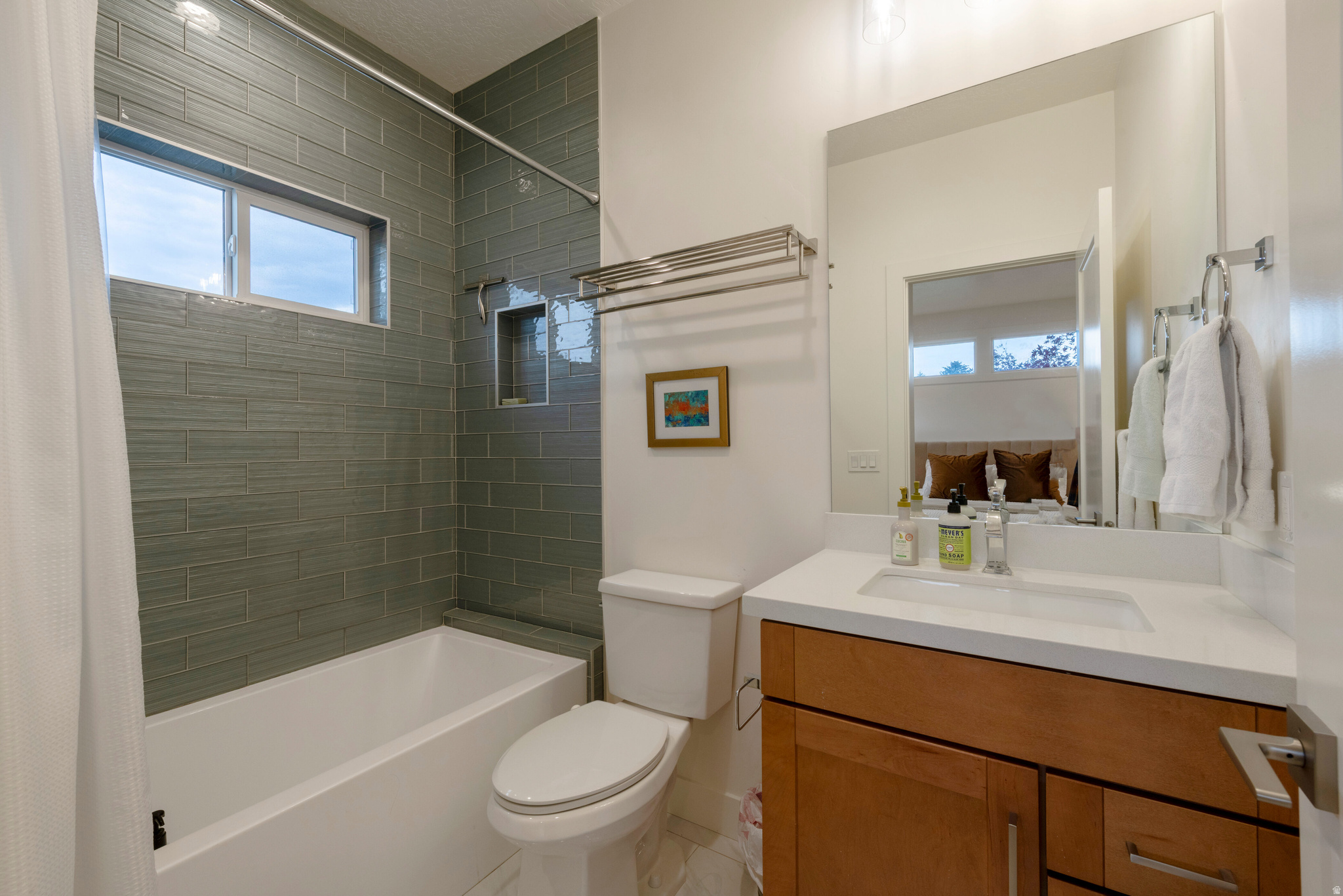 LAKEWOOD - Residential