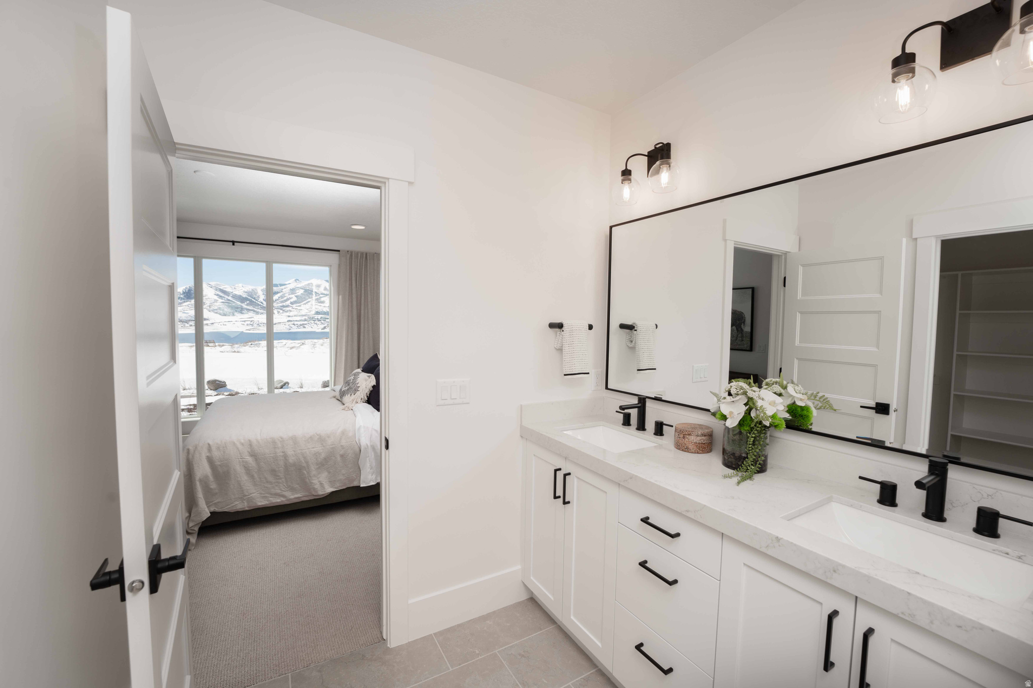 SHORELINE - Residential Income