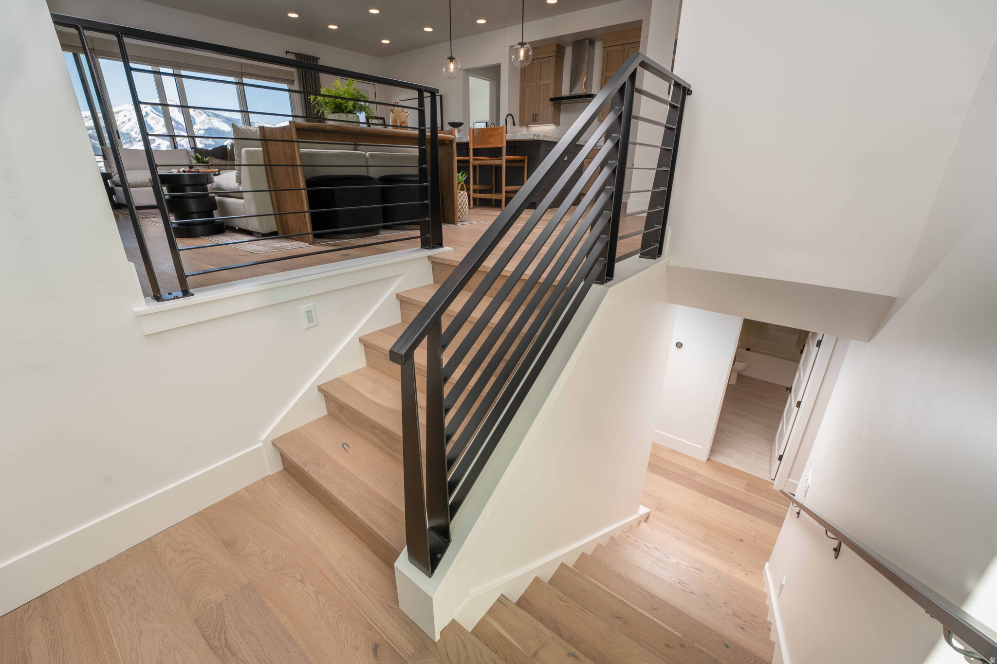 SHORELINE - Residential Income