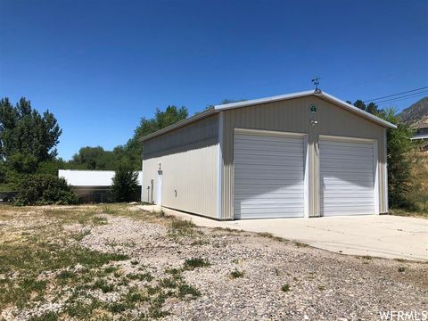 Tiny photo for 2131 S MOUNTAIN VISTA LN, Provo, UT 84606 (MLS # 2132901)