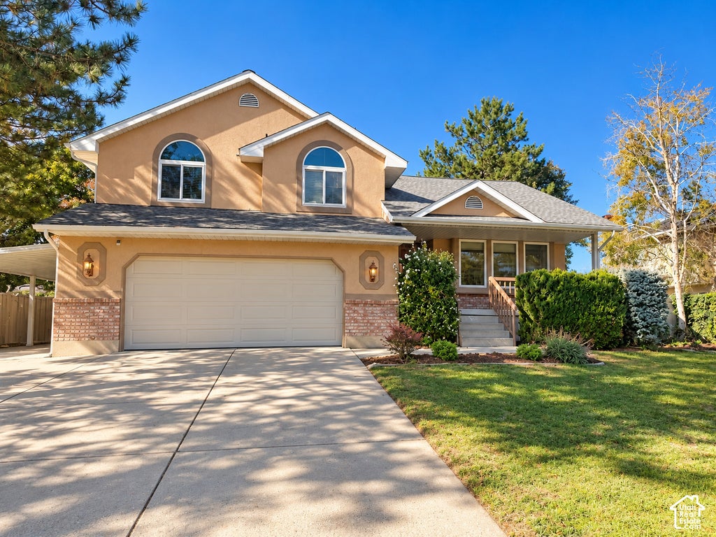 Photo of 11976 S HIDDEN RD E, Sandy, UT 84092 (MLS # 2192821)