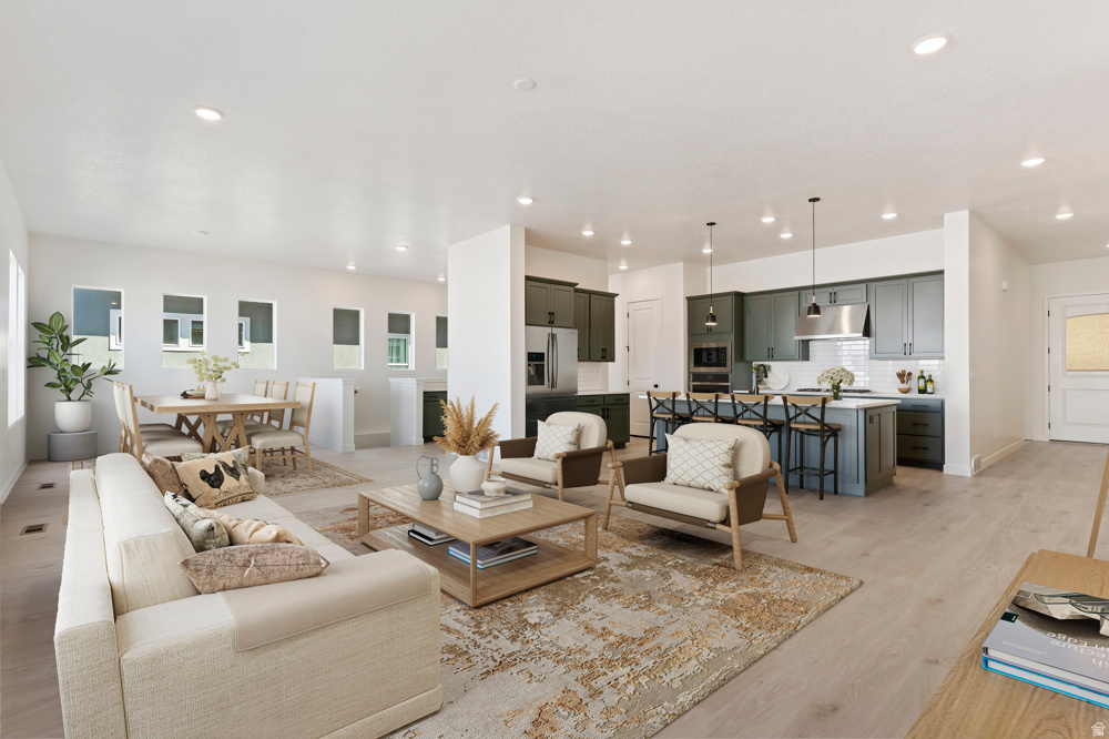 EASTRIDGE PARK - Residential