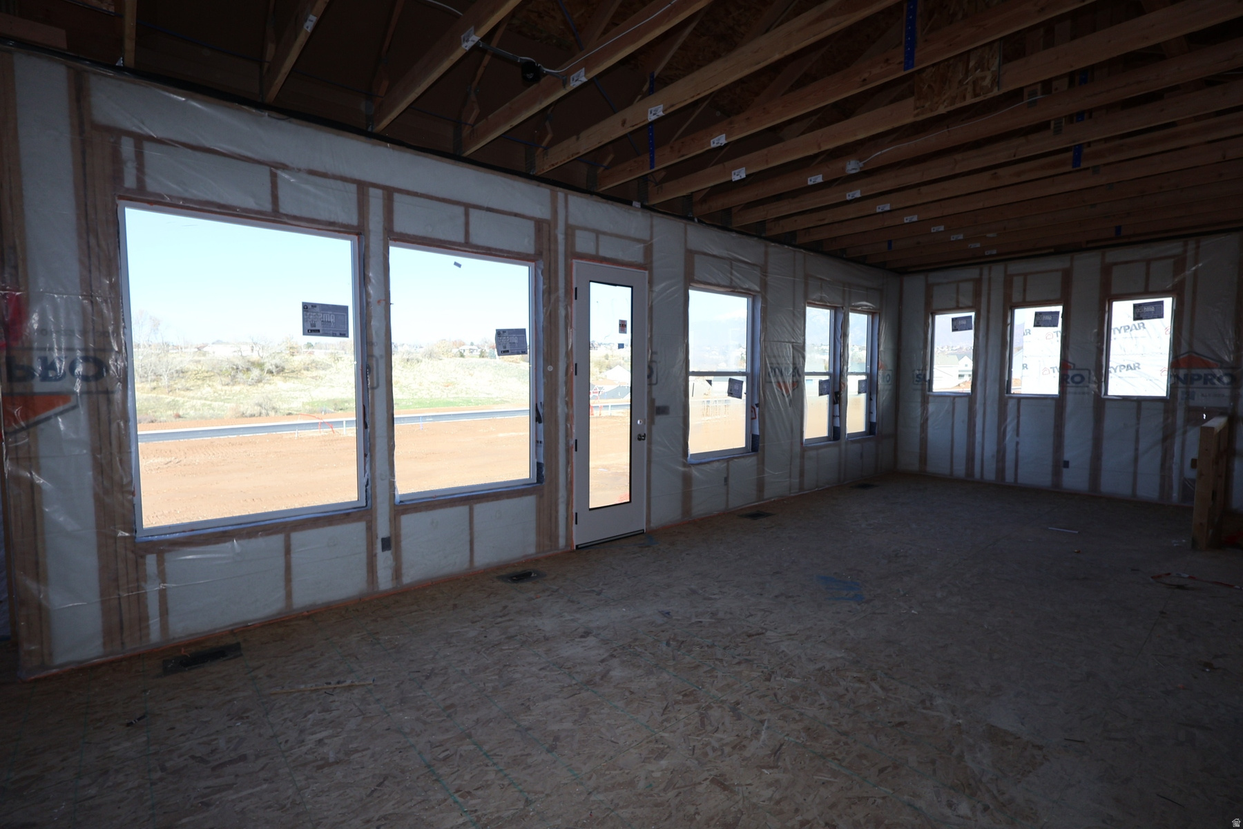 EASTRIDGE PARK - Residential