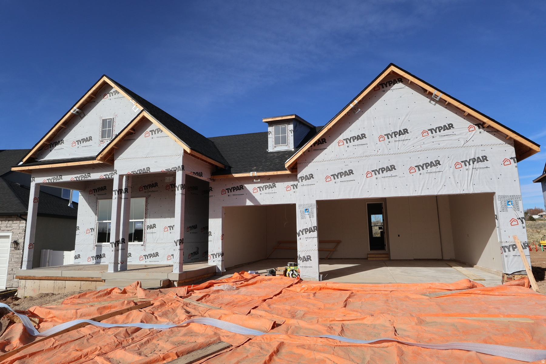 EASTRIDGE PARK - Residential