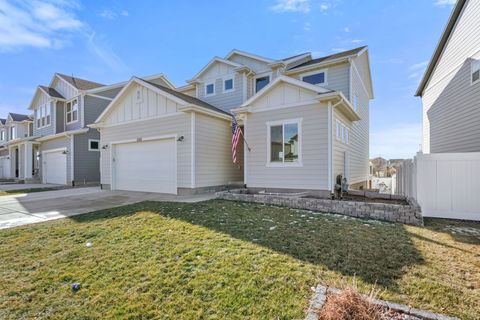 Photo of 4368 E INVERNESS LN E, Eagle Mountain, UT 84005 (MLS # 2134943)