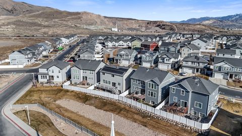 Tiny photo for 4368 E INVERNESS LN E, Eagle Mountain, UT 84005 (MLS # 2134943)