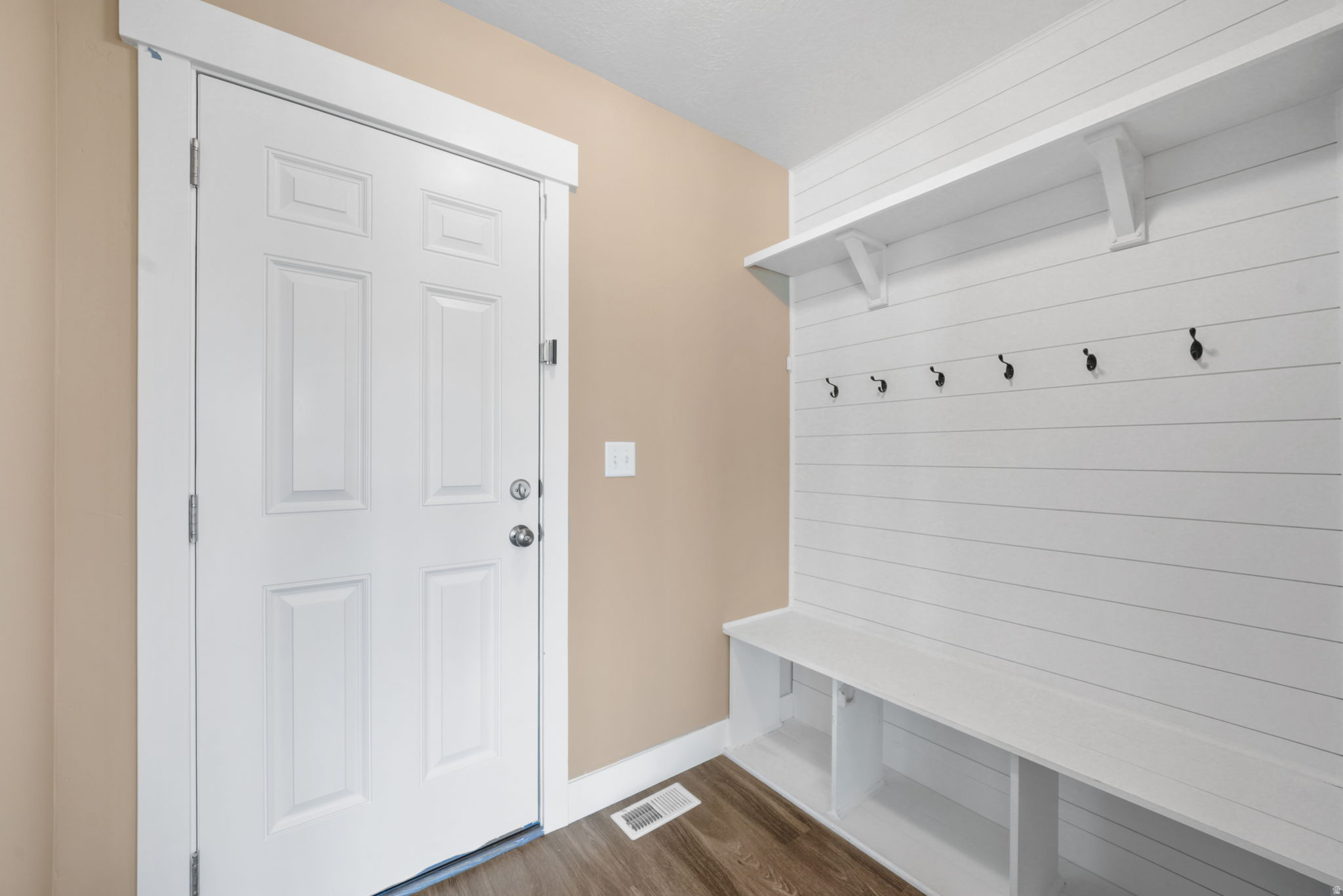 SCENIC MOUNTAIN - Residential