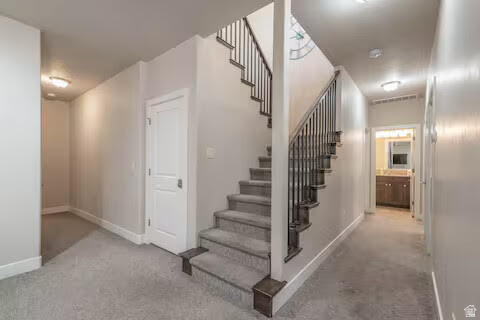 PARADISE VILLAGE AT - Residential