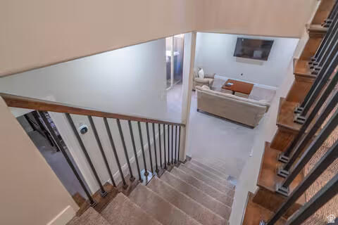 PARADISE VILLAGE AT - Residential