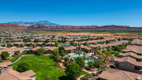 PARADISE VILLAGE AT - Residential